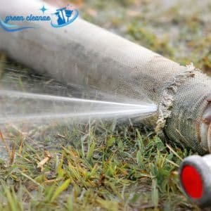 إصلاح مواسير المياه